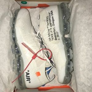Men’s Off Whites  Vapormax